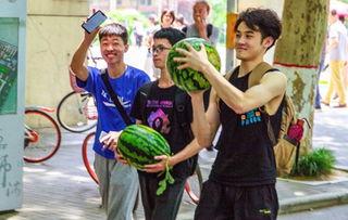 河北吃瓜事件师生,师生冲突背后的校园风波