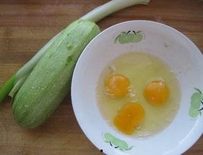 角瓜煮汤吃,家常美味，养生滋补的佳肴体验