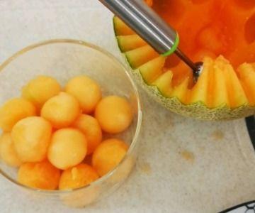 刚吃完枣可以吃哈密瓜吗,刚吃完枣，哈密瓜是否适宜？