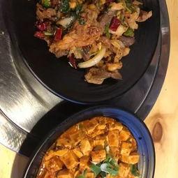 韩国东大门吃瓜,美食瓜田，尽享地道韩味之旅