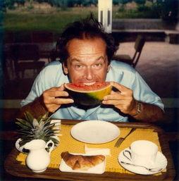 吃瓜小伙照片图片,揭秘吃瓜小伙的神秘照片背后的故事