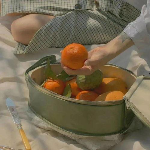 适合朋友圈的吃蜜瓜文案,蜜瓜盛宴，朋友圈必备打卡美食????