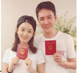 吃瓜明星情侣头像,揭秘明星情侣头像背后的爱情故事  第2张