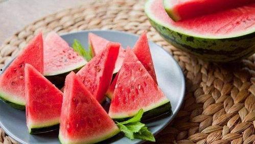 吃瓜皮的吃瓜人,一场吃瓜者的成长之旅 第2张 吃瓜皮的吃瓜人,一场吃瓜者的成长之旅 第2张